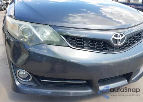 2014 Toyota Camry Se z USA, uszkodzony, nr VIN 4T1BF1FK6EU469658